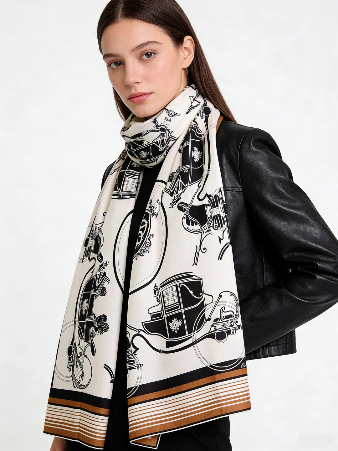 羊绒新款🆕👏👏买了都说好看‼️推荐💕爱马仕双面同色羊绒方巾【双面同色140】，顶级工艺超值‼️爱马仕专柜