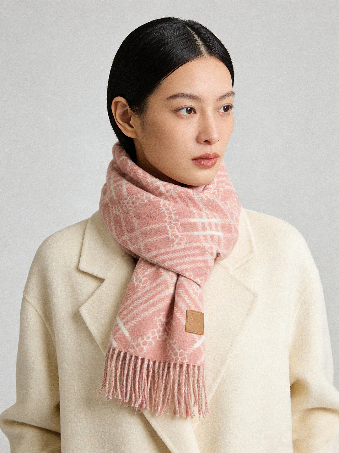 双面围巾 🆕Burberry · 巴宝莉格子围巾❗️好看的要疯掉了，太有型太有魅力了❗️❗️非常斯文时尚