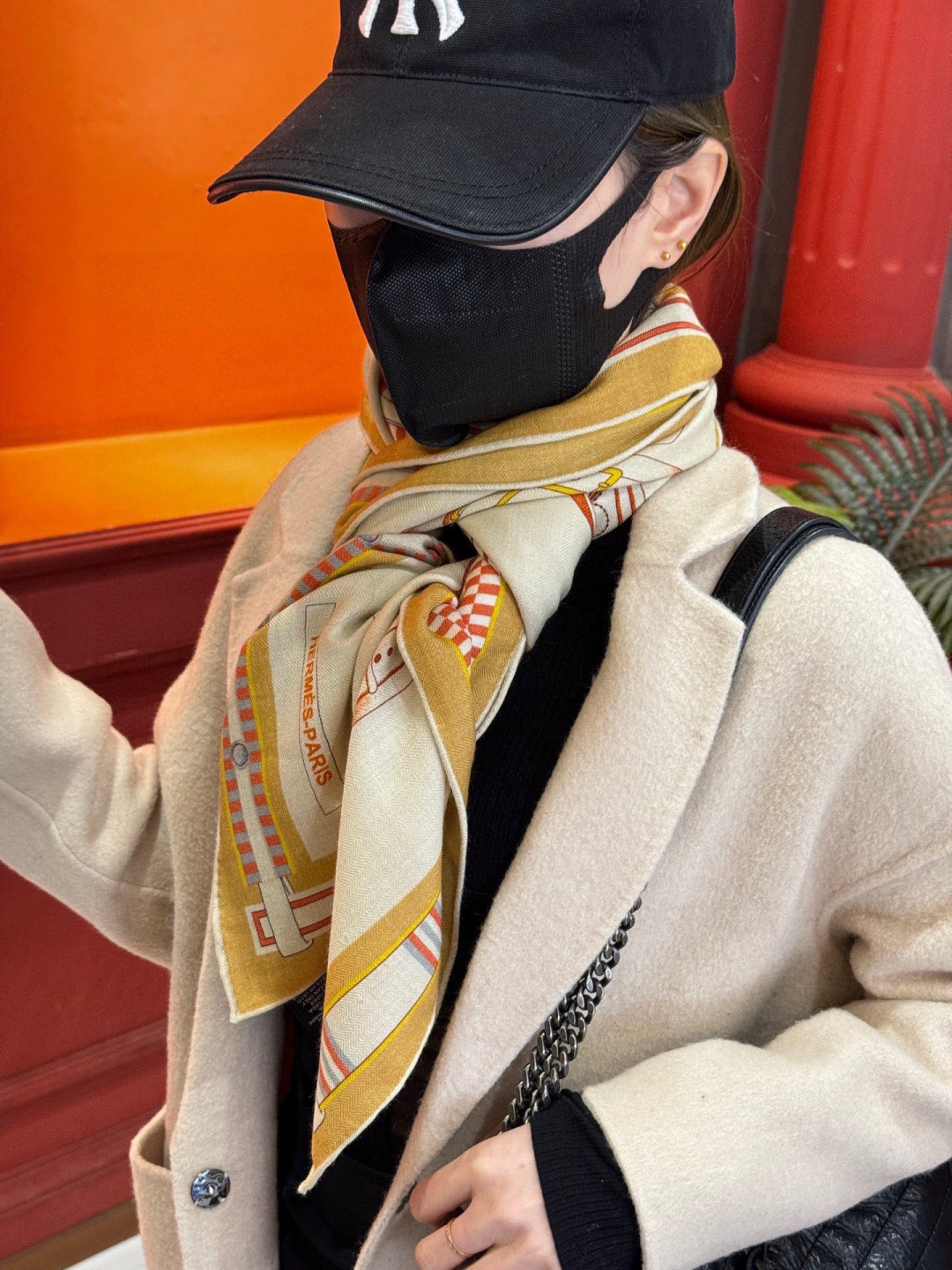 ❄️【双面同色】原单爱马仕140cm丝绒方巾💕 《马术密匙》，十九世纪的商品图录汇集了手工匠们的系列产品