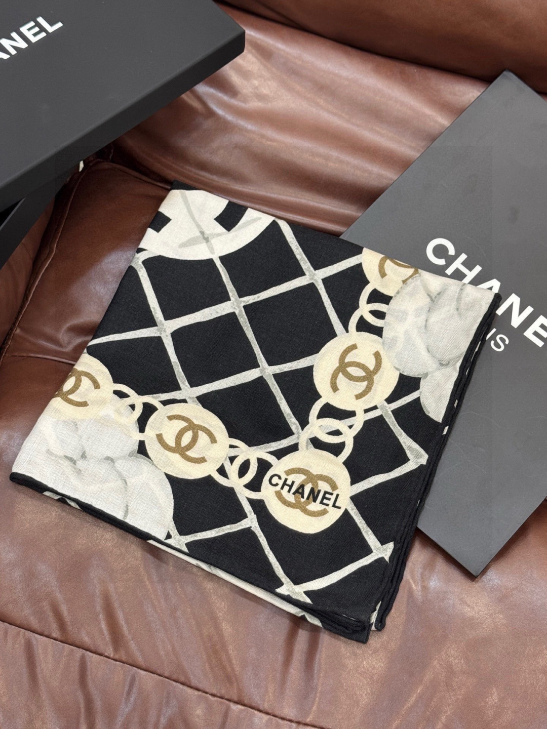 📦新款💖💖🏻🏻【山茶花印花140】140丝绒双面同色印花方巾‼️抢‼️VIP推荐 ‼️下手一定要快【高端