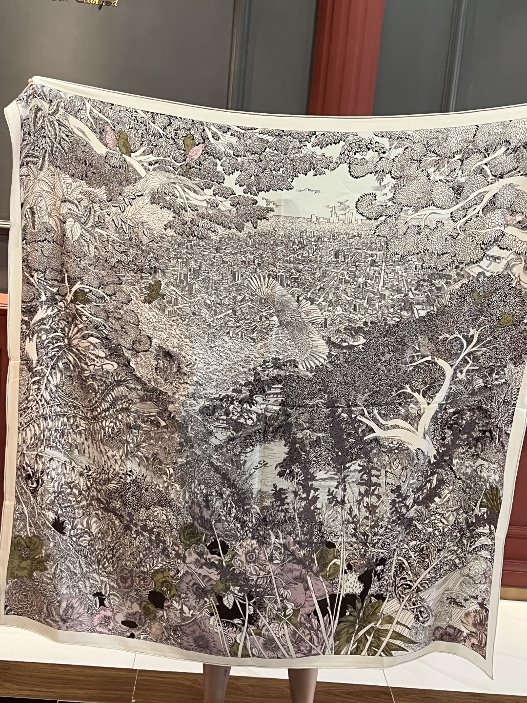 【双面同色】极品Hermes殿堂级御用推荐❗️最好的品质，美炸了哦~【训练典藏方巾】。高端丝绒方巾‼️简