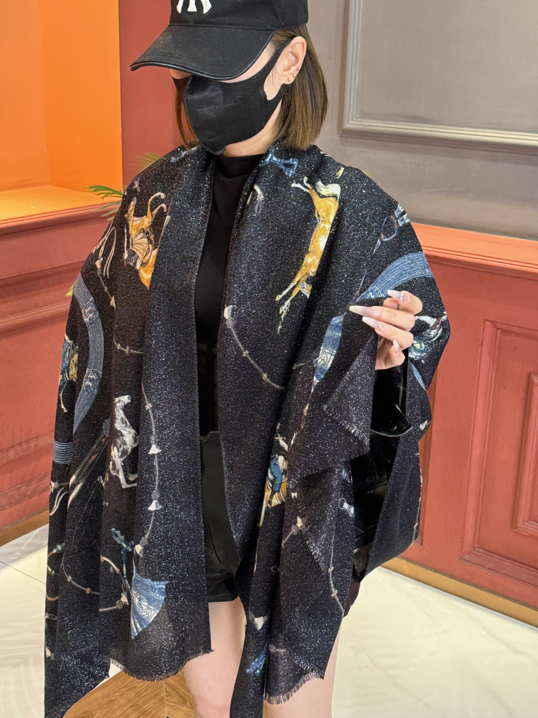 会发光发亮的围巾 新款🆕🏇🏇买了都说好看‼️推荐💕顶级工艺超值‼️爱马仕专柜爆款🎁💟立体呈现图案纹路实物