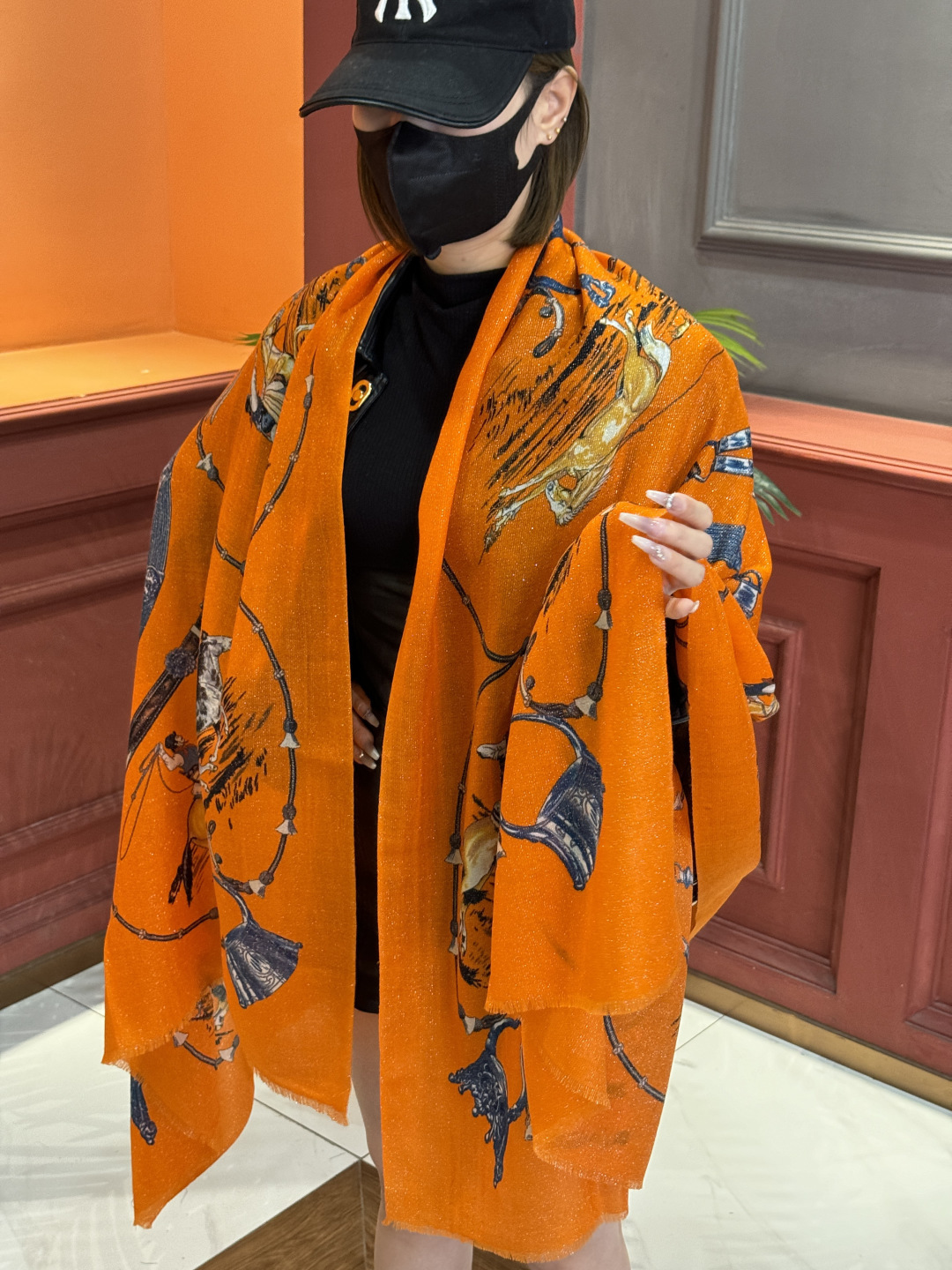 会发光发亮的围巾 新款🆕🏇🏇买了都说好看‼️推荐💕顶级工艺超值‼️爱马仕专柜爆款🎁💟立体呈现图案纹路实物