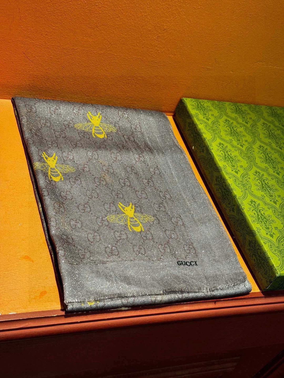 会发光发亮的围巾 新款🆕🏇🏇买了都说好看‼️推荐💕顶级工艺超值‼️爱马仕专柜爆款🎁💟立体呈现图案纹路实物