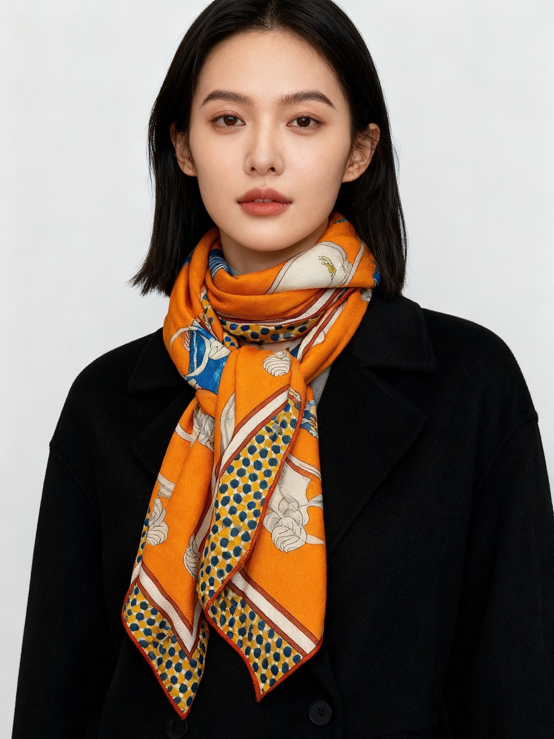 【140顶级丝羊绒双面同色披肩『骏马之城』！！超级气质！！】不仅美有其表，更有好品质与好细节的出彩内质！