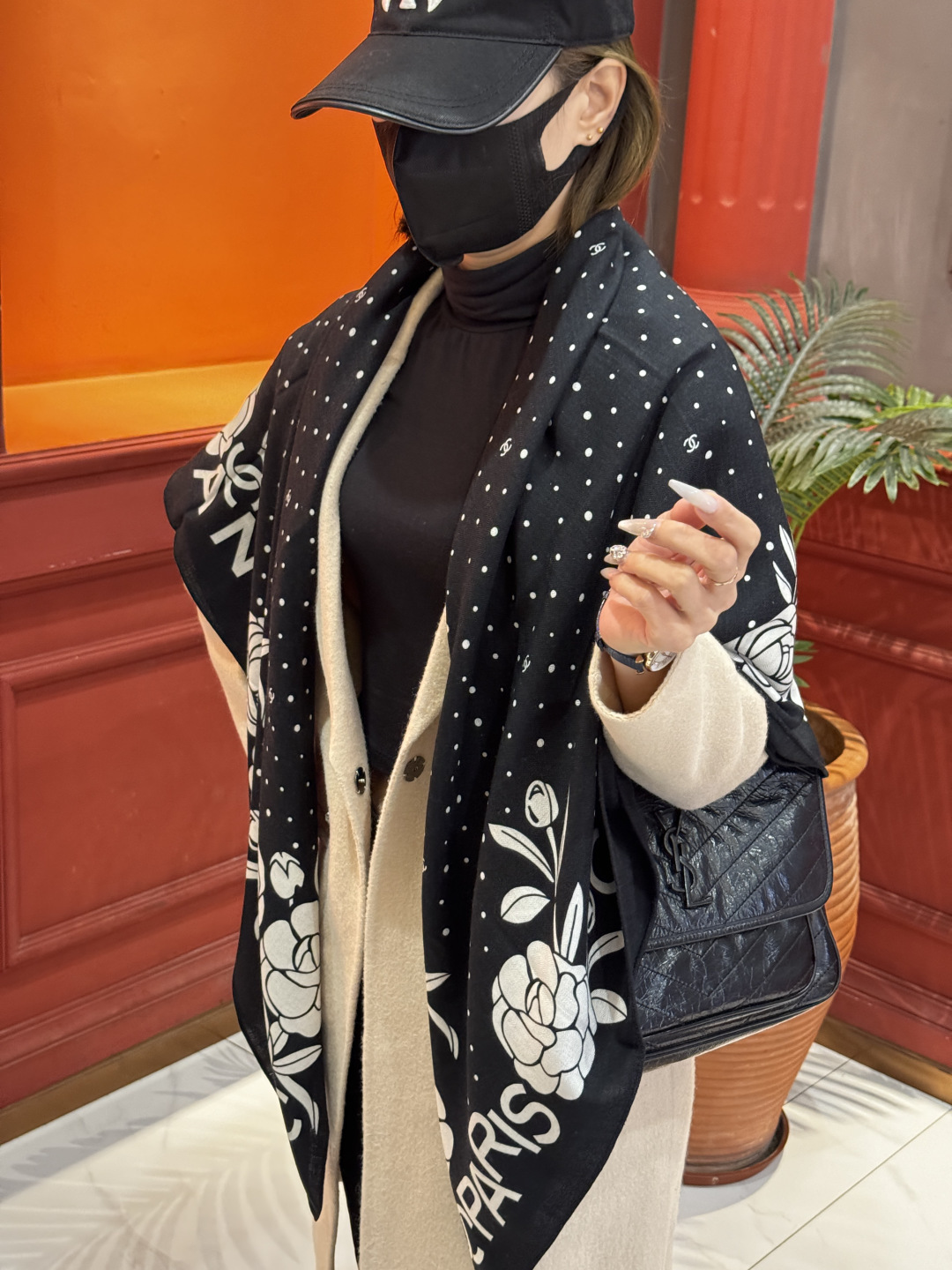 【升级双面同色 加密面料】 上新❤️ 140*140台版印花 黑白二色 高级都市新贵！山茶花的再一次邂逅