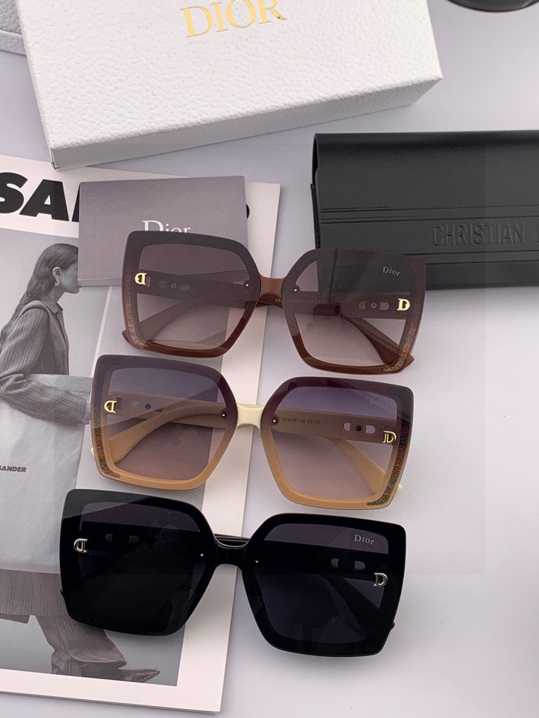 🔺 【DIOR-迪奥】2025开春新款 潮流爆款 时尚方框太阳镜 高品质 佩戴舒适 网红潮款墨镜 型号：