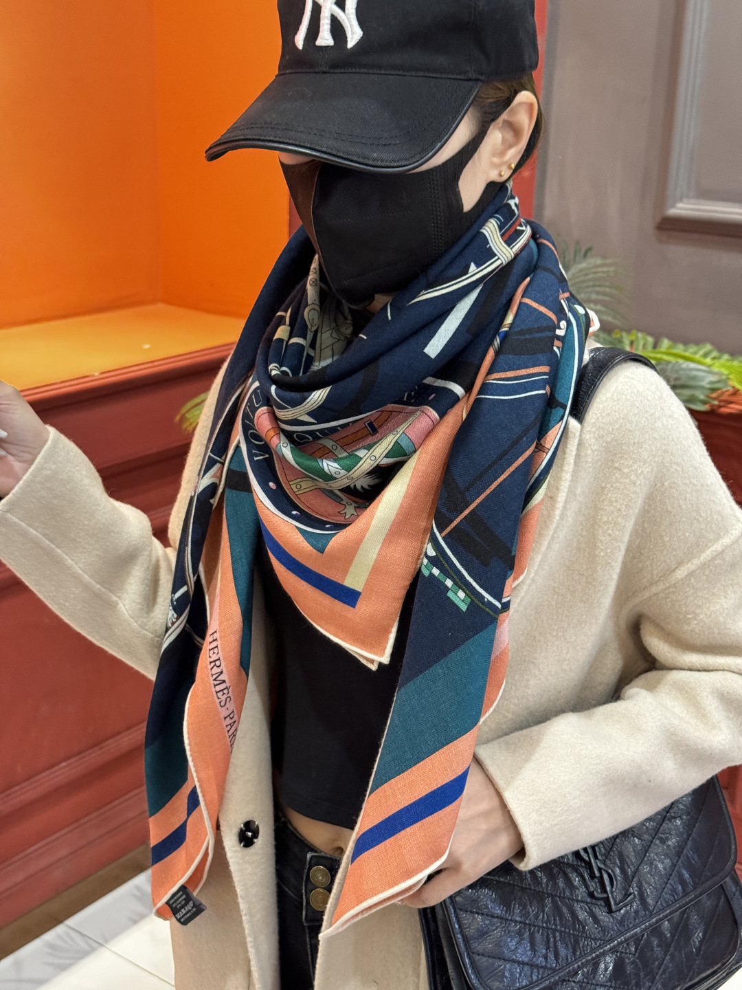 ❄️【双面同色】原单爱马仕140cm丝绒方巾💕 《平衡马车》，没有体验过野村大辅的豪华马车，就不算拥有丰