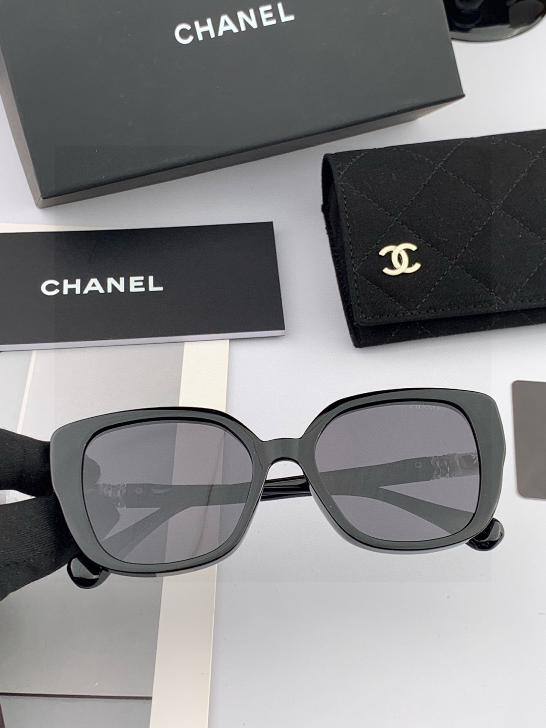 DIOR🌋☔️时尚无框太阳镜镜片 顶级奢侈品[强] 高品质[胜利][亲亲]🍦🍨 [得意] 气质非凡😄 🍫