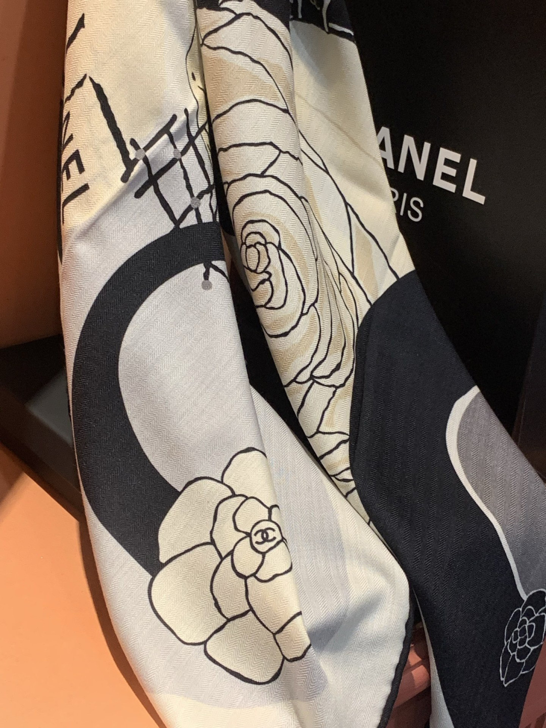 📦新款💖💖🏻🏻【山茶花印花140】140丝绒双面同色印花方巾‼️抢‼️VIP推荐 ‼️下手一定要快【高端