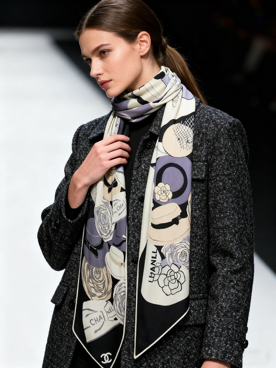 📦新款💖💖🏻🏻【山茶花印花140】140丝绒双面同色印花方巾‼️抢‼️VIP推荐 ‼️下手一定要快【高端