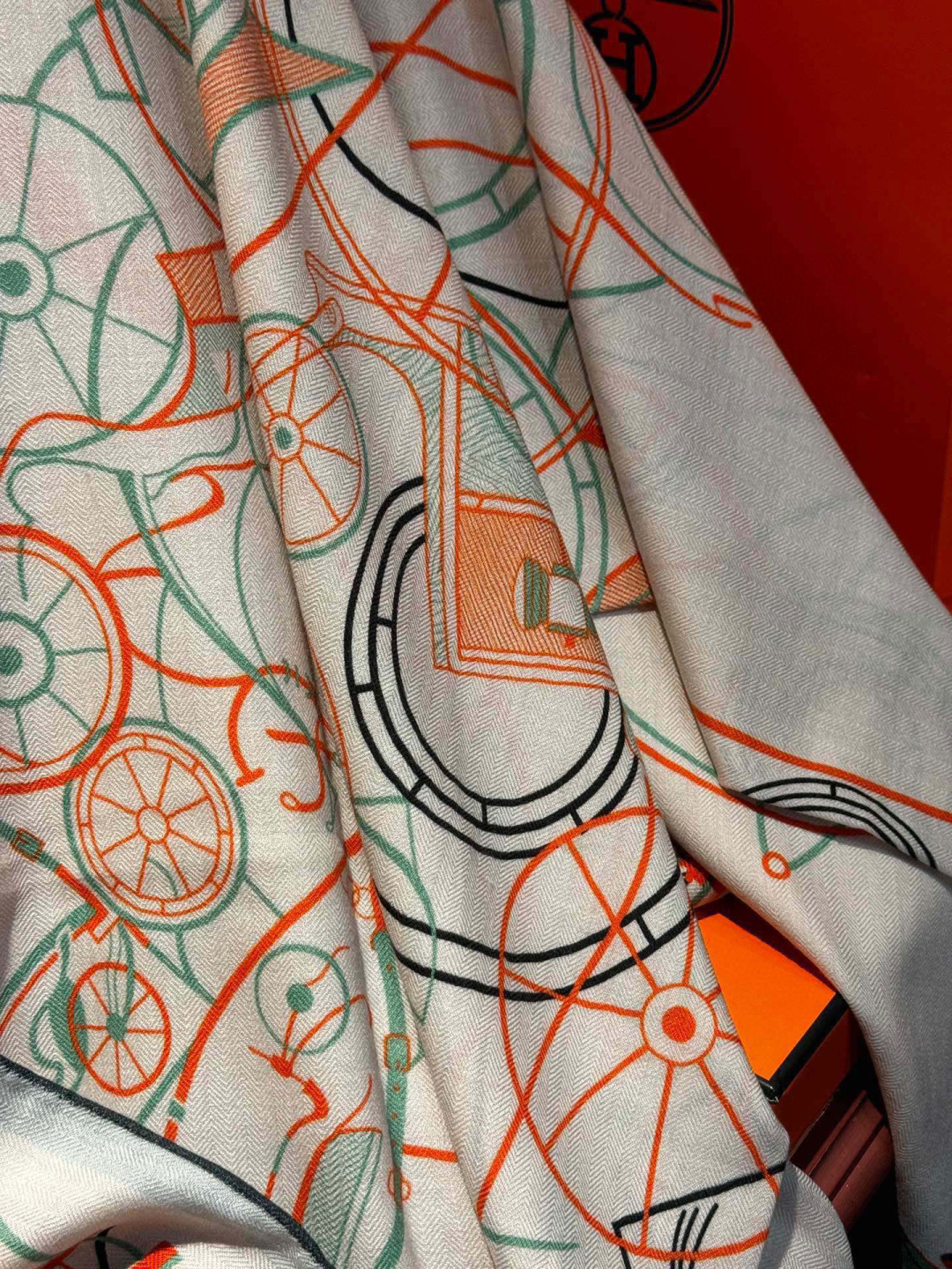 ✨✨HERMES 牛逼爆款 双面同色【马术的错综交叠140】【绝对顶级品质】💣超值回馈🎀绝对会尖叫的专柜