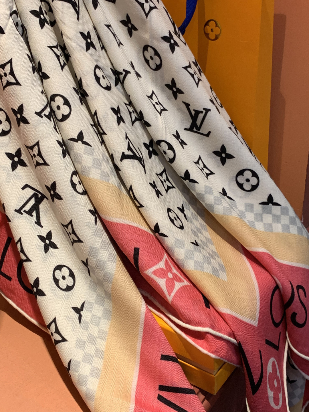 MONOGRAM INFINITY 140丝绒方巾【140顶级丝绒双面同色】Monogram Infin