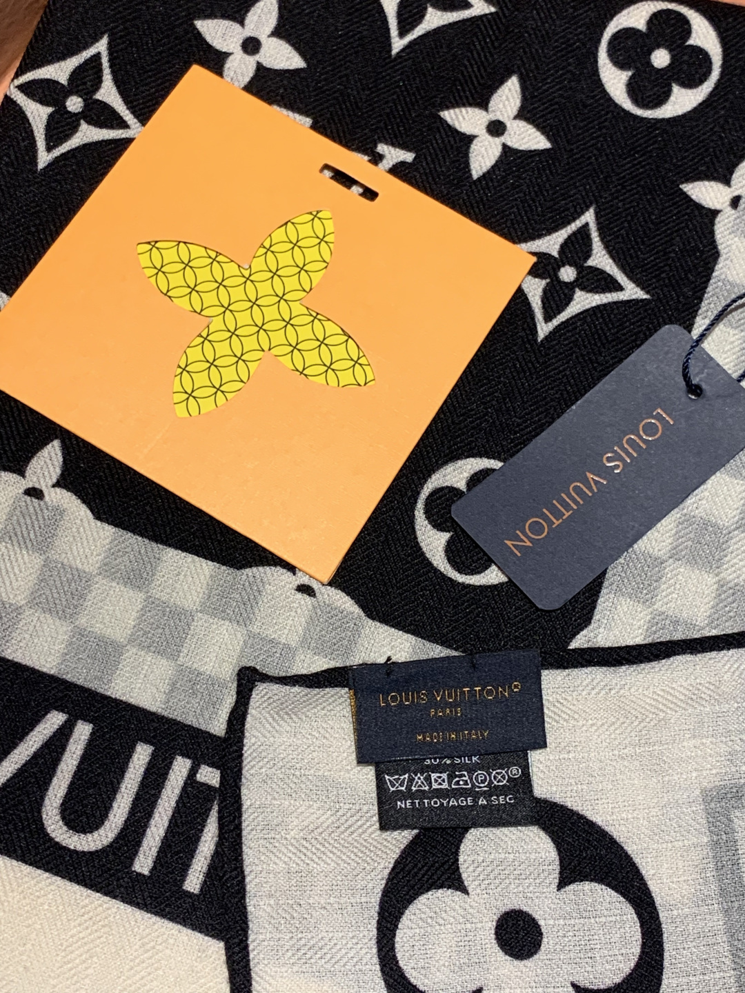 MONOGRAM INFINITY 140丝绒方巾【140顶级丝绒双面同色】Monogram Infin