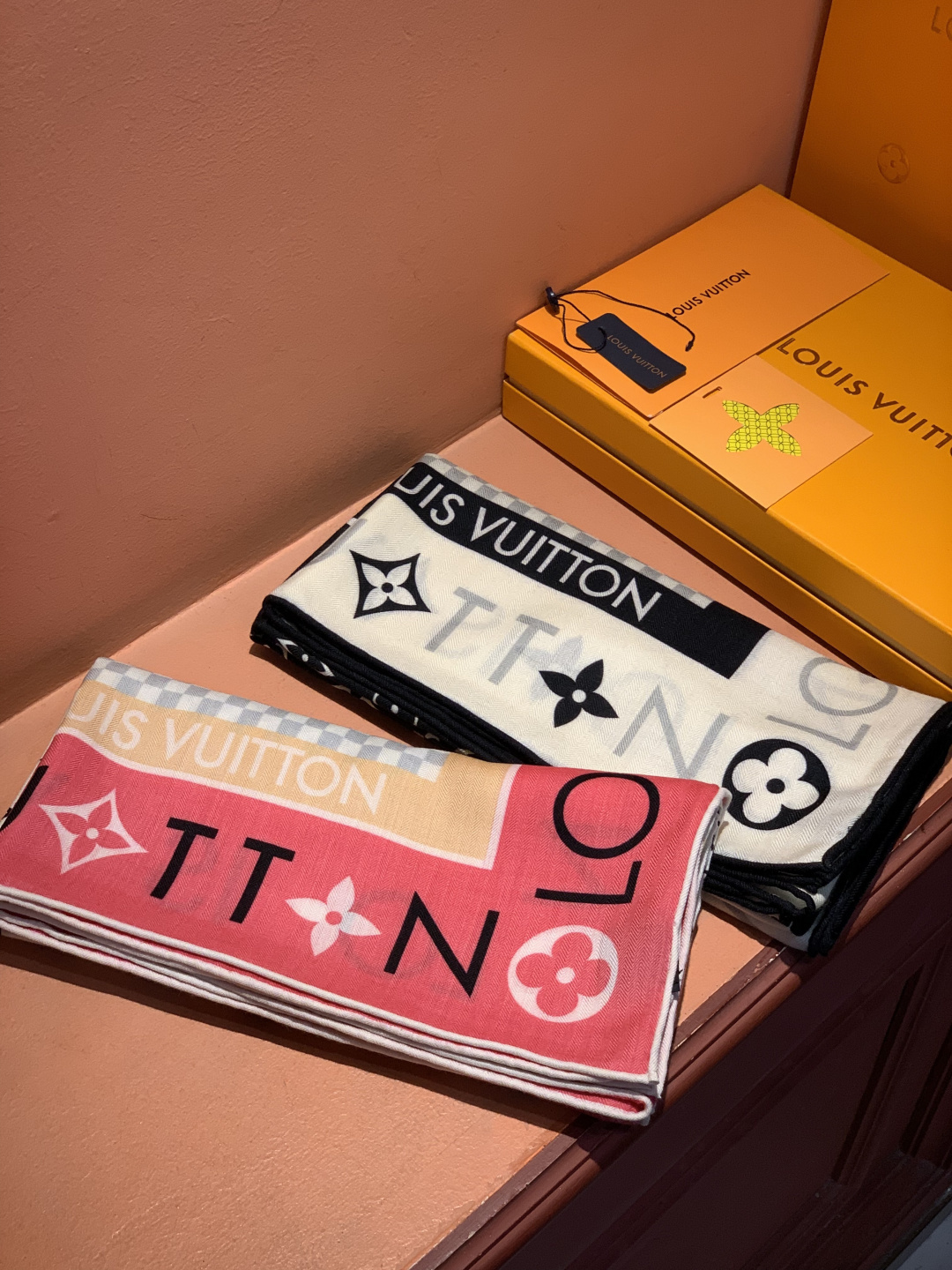 MONOGRAM INFINITY 140丝绒方巾【140顶级丝绒双面同色】Monogram Infin