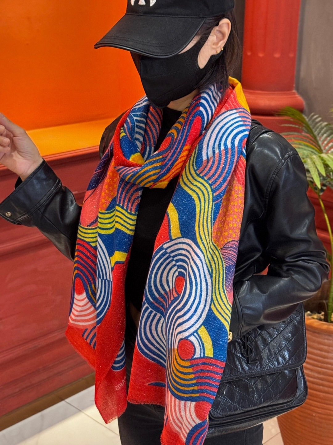 上新🌟 会发光发亮的围巾 💄💋新款客银丝+💖羊绒面料长巾 😘美翻了[流泪]H家【骏马披挂长巾】御用殿堂级