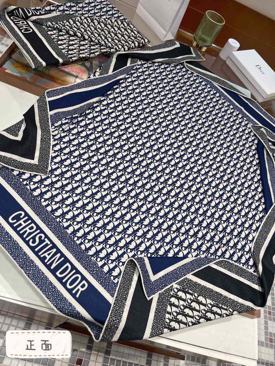 Dior 。首款上新双面丝绒～ 只有我家的品质才敢叫【丝绒”】只有我家的密度才敢说【加密】只有我家出品才