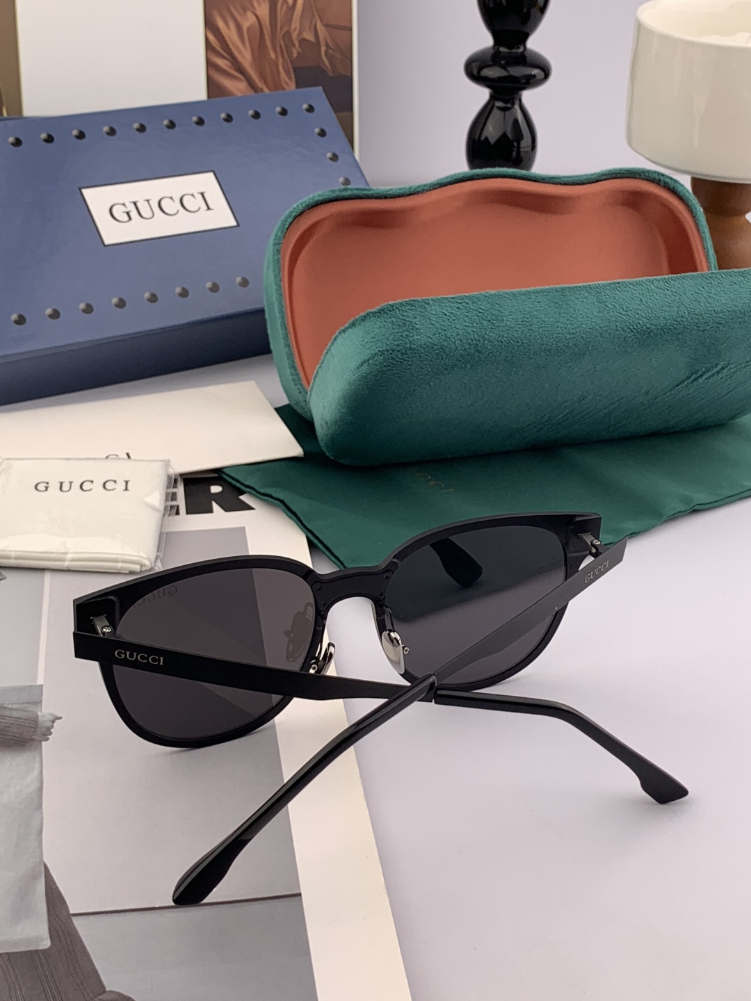 连体镜GUCCI 2025开春新款一体镜 大框太阳镜男女同款 😎 爆款大框尼龙太阳镜 超逼格超酷 镜腿品