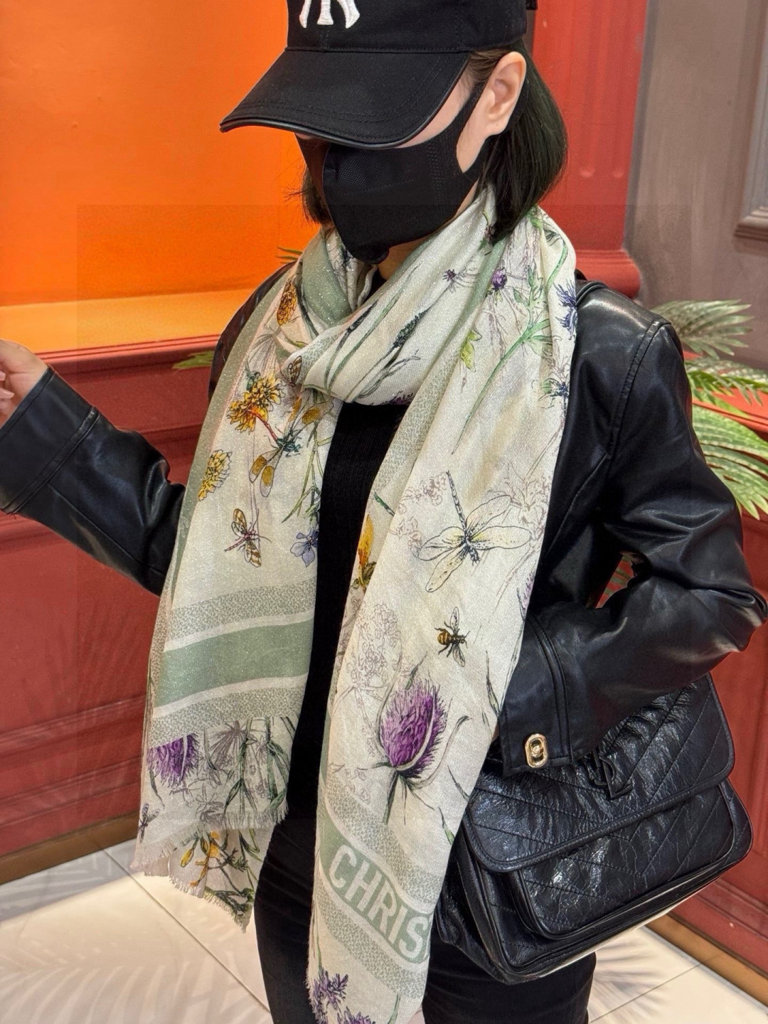 （会发光发亮的围巾）💃🏻💃🏻D家【D太阳女神银丝长巾】‼️抢‼️VIP推荐 ‼️👍下手一定要快【高端 大