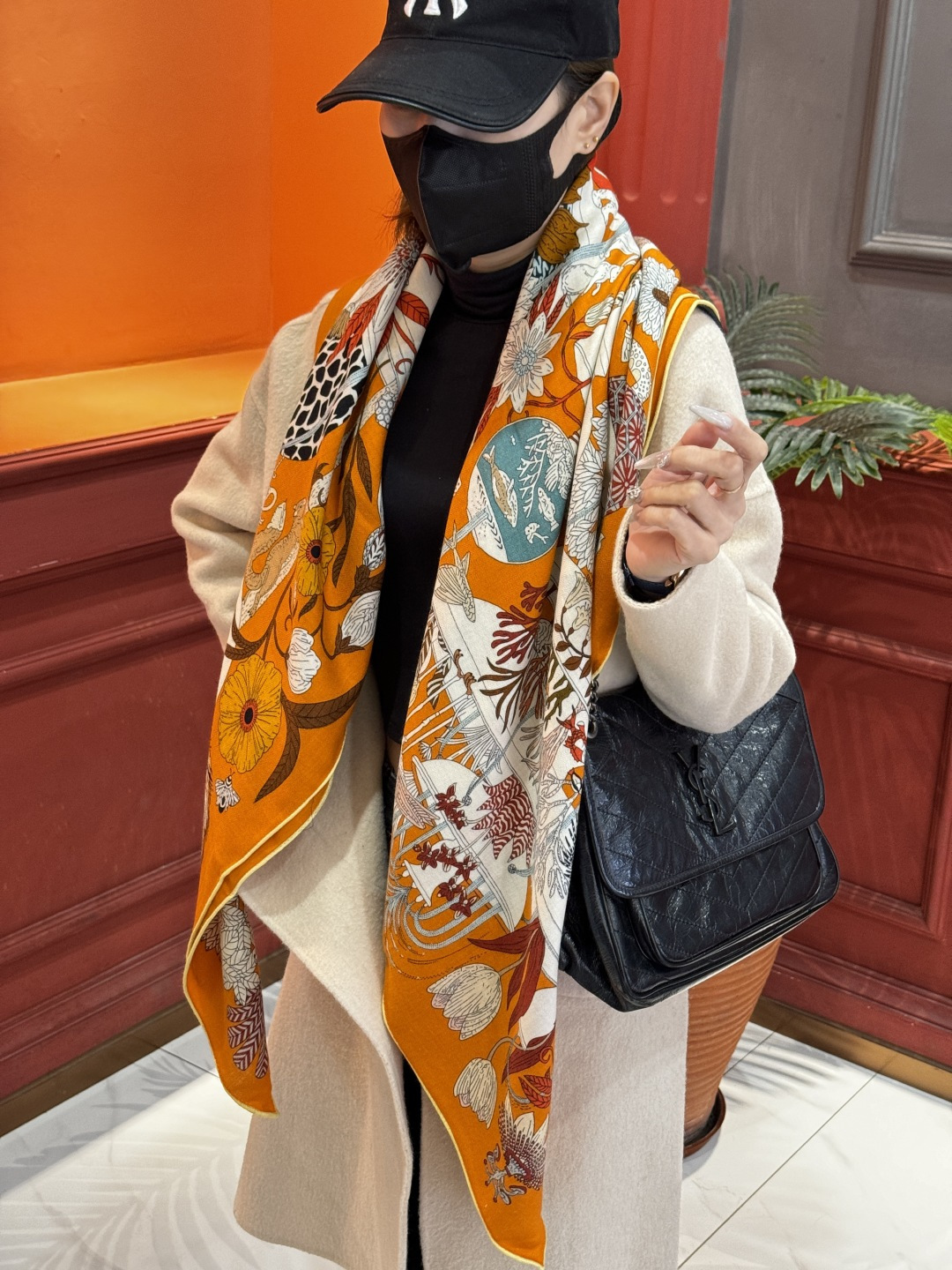 羊绒新款🆕👏买了都说好看‼️推荐💕爱马仕双面同色羊绒方巾，【奇珍乐园双面同色140】顶级工艺超值‼️爱马