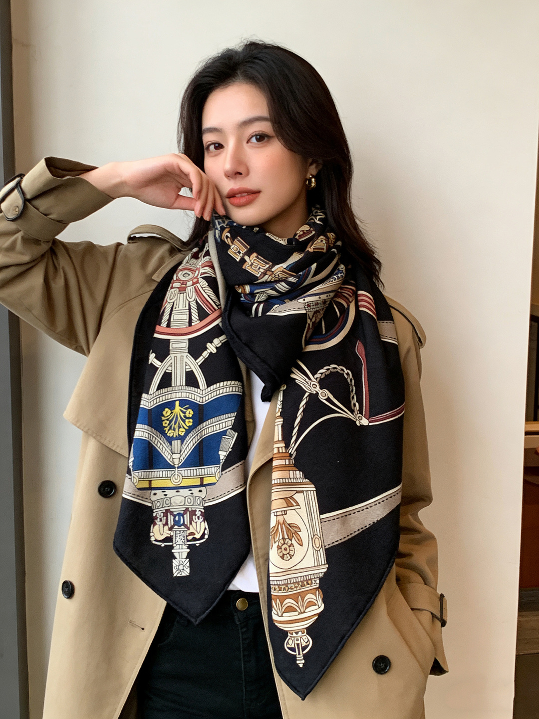 羊绒新款🆕👏👏买了都说好看‼️推荐💕爱马仕双面同色羊绒方巾【双面同色140】，顶级工艺超值‼️爱马仕专柜