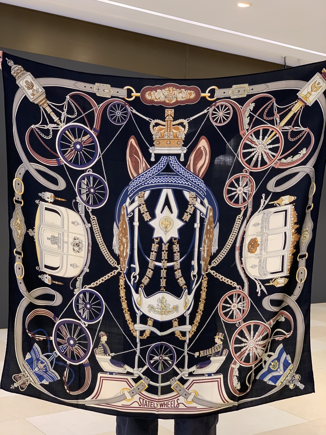 羊绒新款🆕👏👏买了都说好看‼️推荐💕爱马仕双面同色羊绒方巾【双面同色140】，顶级工艺超值‼️爱马仕专柜