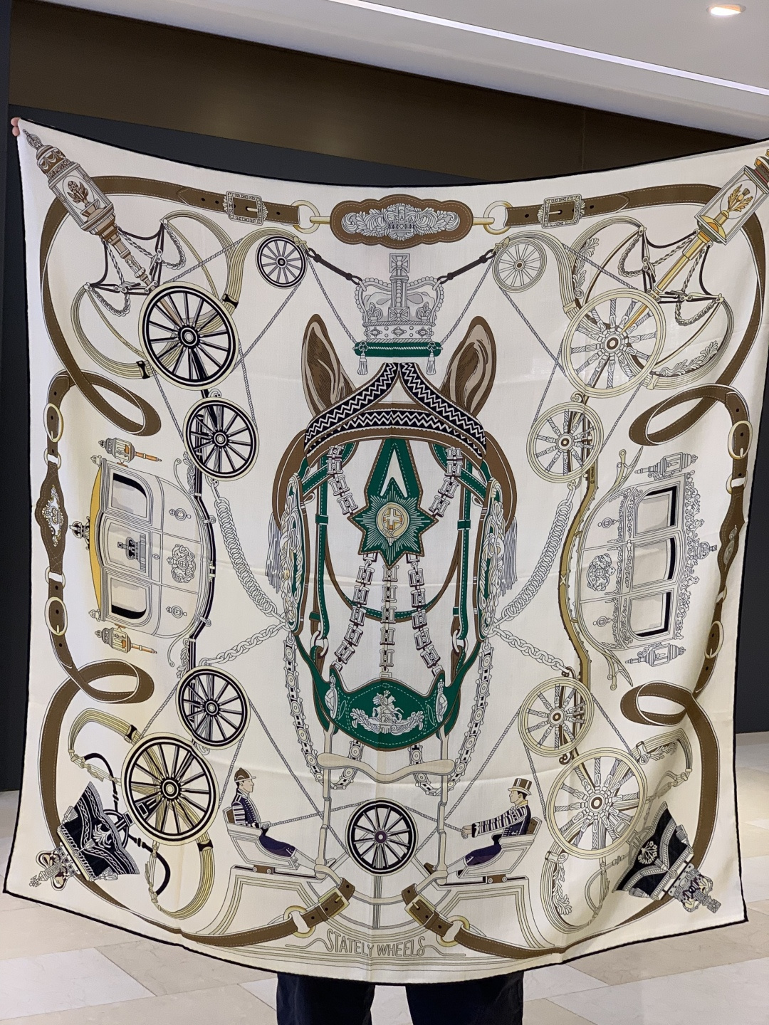 羊绒新款🆕👏👏买了都说好看‼️推荐💕爱马仕双面同色羊绒方巾【双面同色140】，顶级工艺超值‼️爱马仕专柜