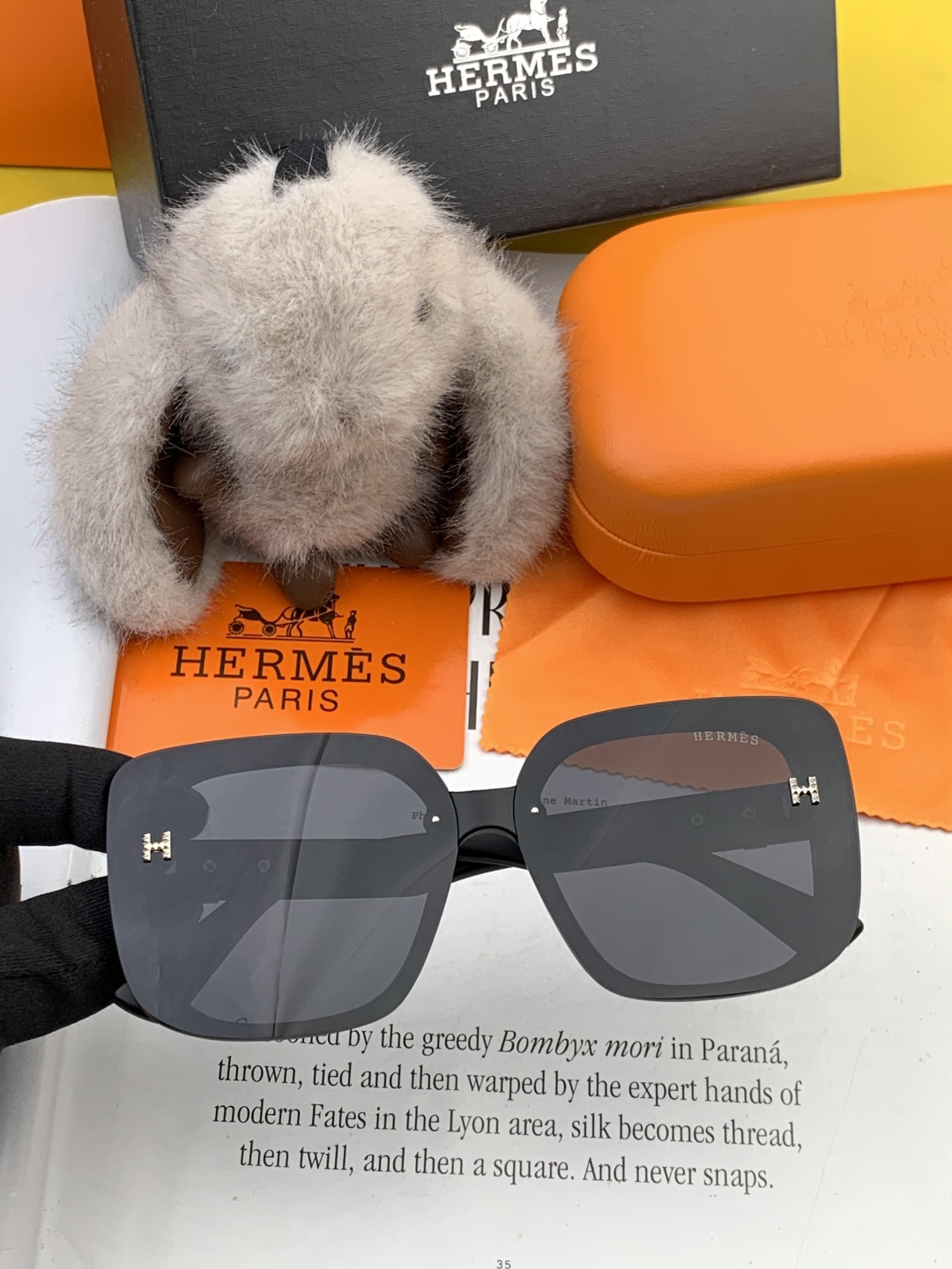 【TR偏光系列】爱马仕 经典的方框设计，不挑脸型，无论搭配大衣还是连衣裙都非常显气质尼龙偏光镜片预防紫外