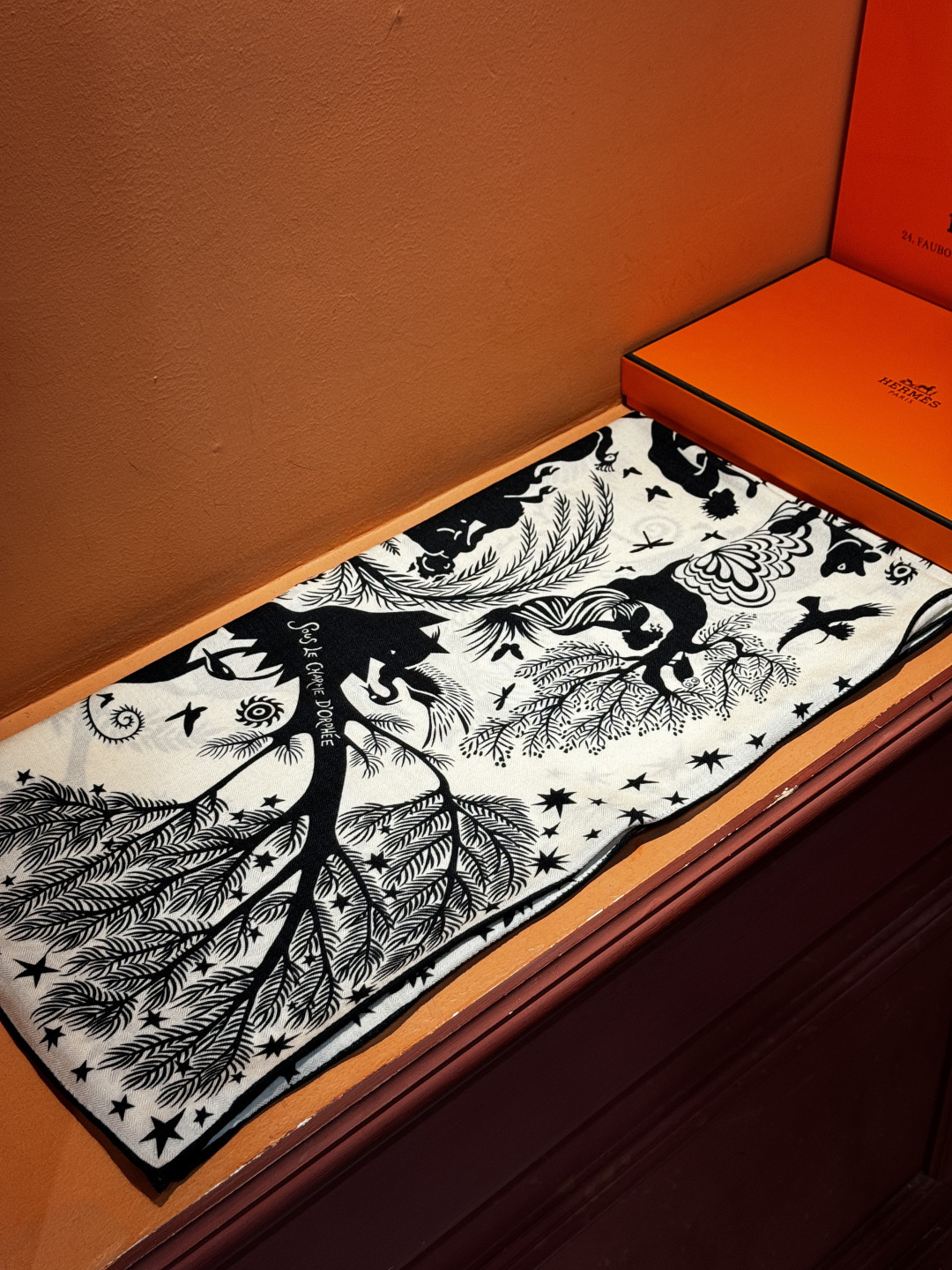 羊绒新款🆕👏👏买了都说好看‼️推荐💕爱马仕双面同色羊绒方巾【玛雅森林双面同色140】，顶级工艺超值‼️爱