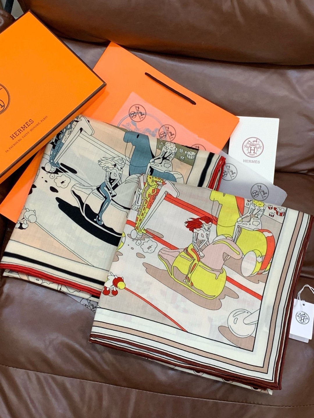 H，目前最热门的 “超现实爱马仕枢纽” 风靡全宇宙，听名字就充斥着未来空间♥️艺术品一样的存在，会绝版的