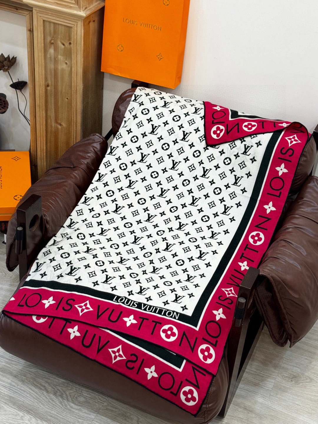 MONOGRAM INFINITY 140丝绒方巾【140顶级丝绒双面同色】Monogram Infin