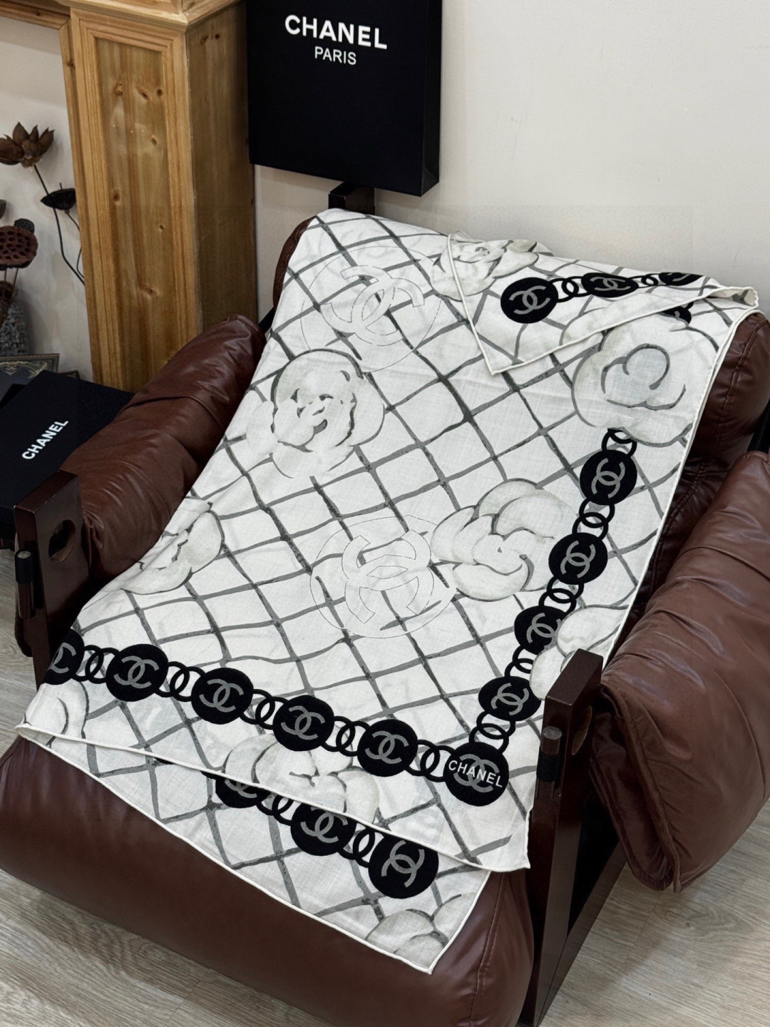 📦新款💖💖🏻🏻【山茶花印花140】140丝绒双面同色印花方巾‼️抢‼️VIP推荐 ‼️下手一定要快【高端