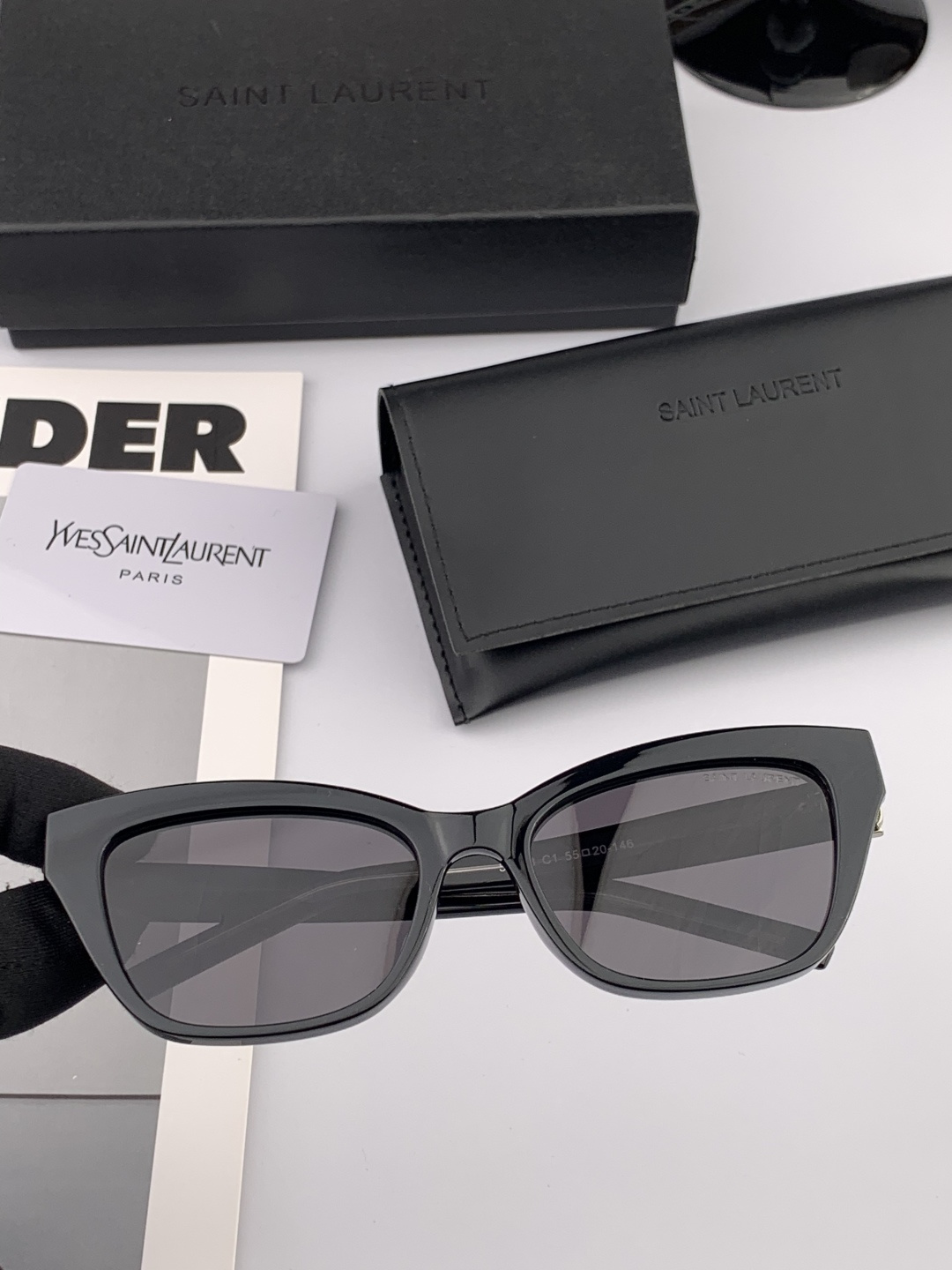 👑 【新款】🕶🔝🔝🔝🎁🎁🎁时尚百搭 超显脸小 佩戴舒适品牌:Ysl 圣罗兰 💎 材质: 加厚偏光镜片型号