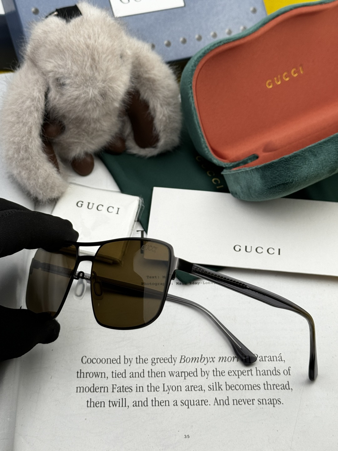 GUCCI 男款炫彩飞行员偏光太阳镜 ❤️材质：高清尼龙加厚卡槽高清偏光镜片 🌹无边框镜架💕颜👍型号：G