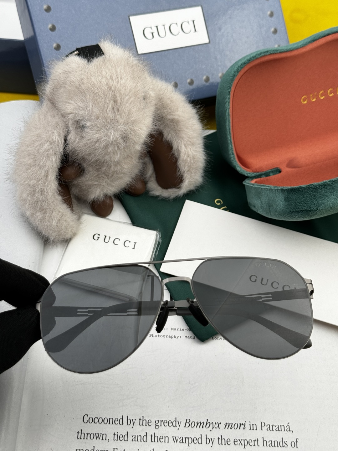 ♦️ GUCCI 2025新款男女情侣款太阳镜多边形墨镜iP电镀永不褪色 超轻超有弹性整幅眼镜无螺丝重要