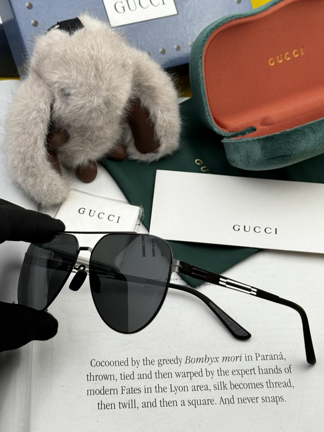 ♦️ GUCCI 2025新款男女情侣款太阳镜多边形墨镜iP电镀永不褪色 超轻超有弹性整幅眼镜无螺丝重要