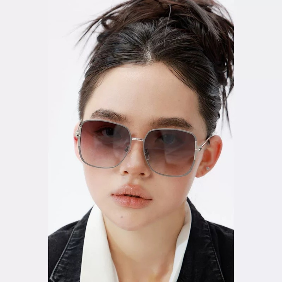 【尼龙偏光系列】GUCCI太阳镜墨圆框设计，不挑脸型，无论搭配大衣还是连衣裙都非常显气质尼龙偏光镜片预防