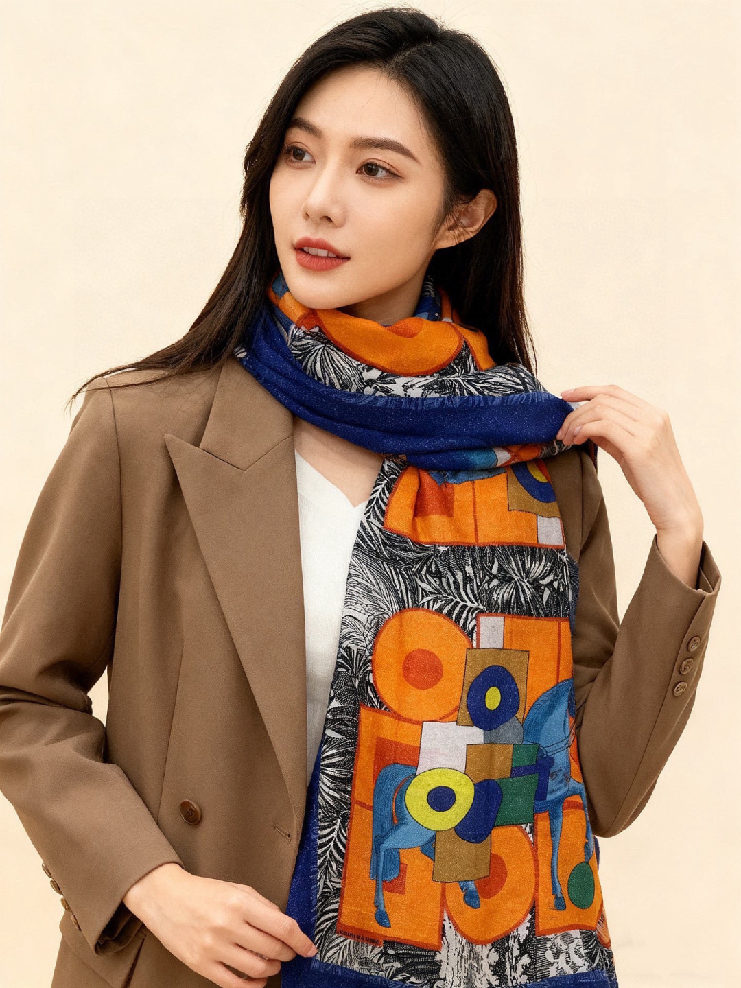 会发光发亮的围巾 爱马仕 专柜同步 买了都说好看羊绒印花‼️推荐💕顶级工艺超值‼️爱马仕专柜爆款🎁🎁羊绒