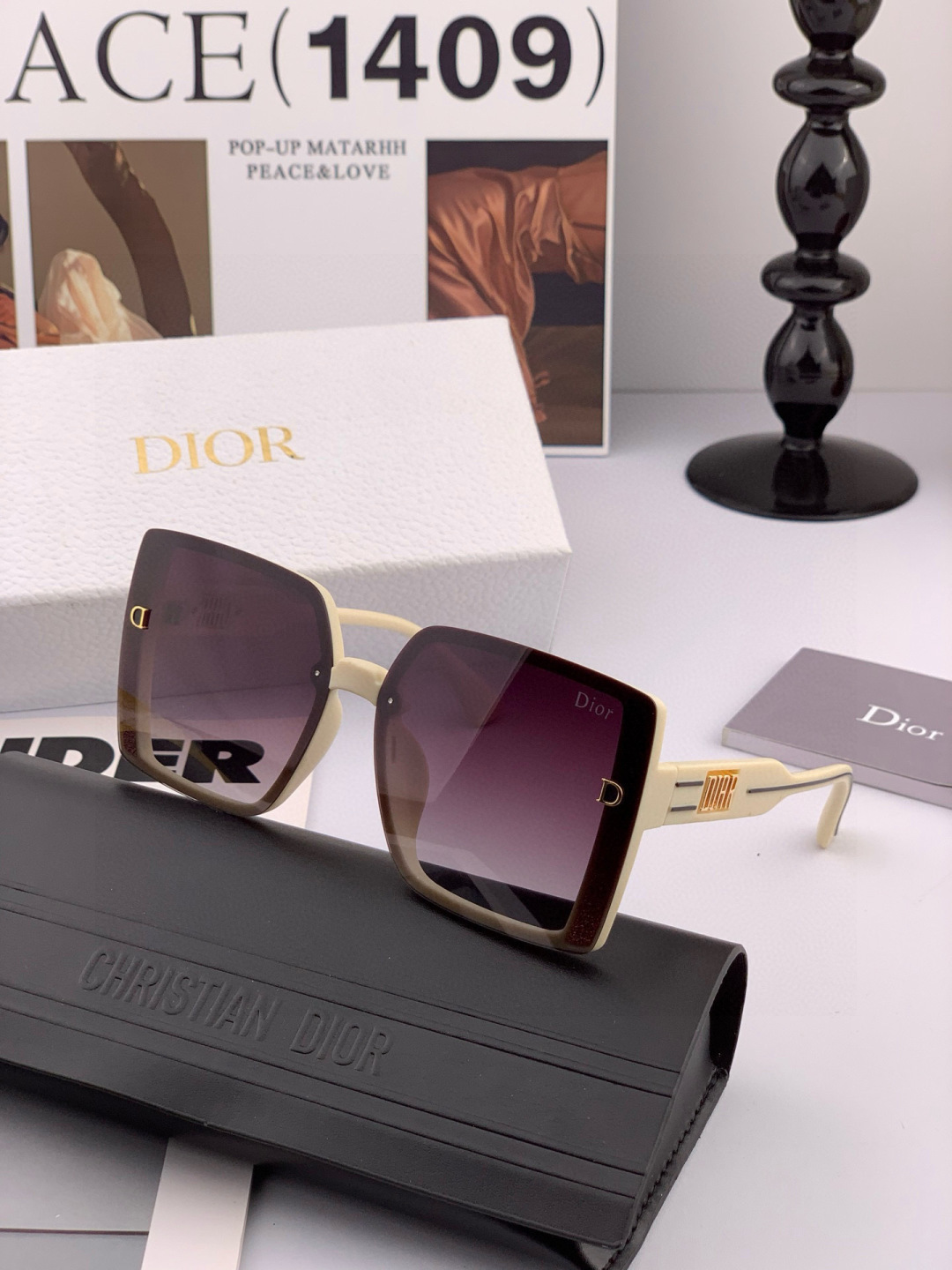 【DIOR-迪奥】开春新款 潮流爆款 时尚方框偏光太阳镜 高品质 佩戴舒适 网红潮款墨镜 型号 CD09