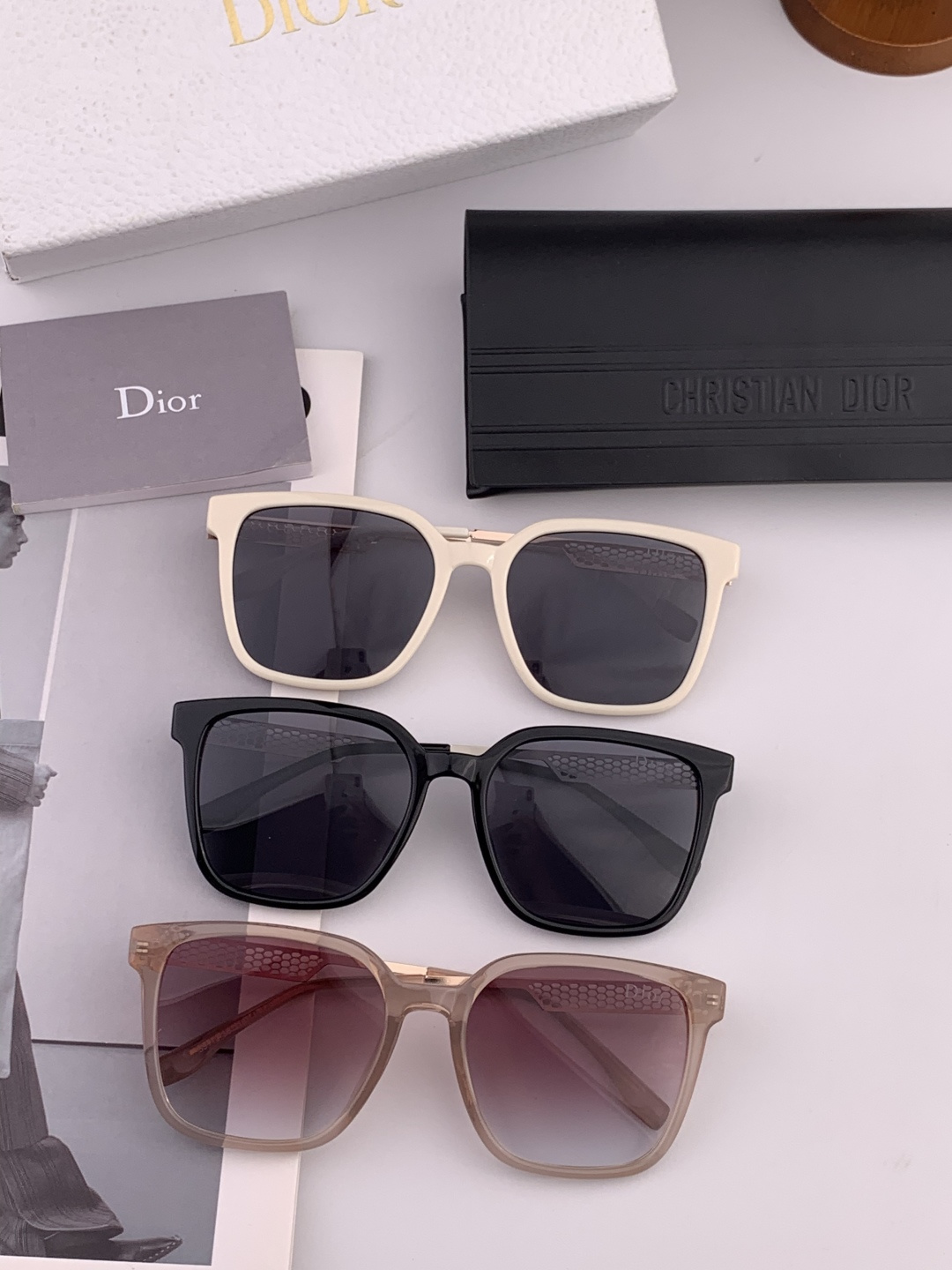 🔺 【DIOR】2025开春新款 潮流爆款 时尚方框偏光太阳镜 高品质 佩戴舒适 网红潮款墨镜 女士高清