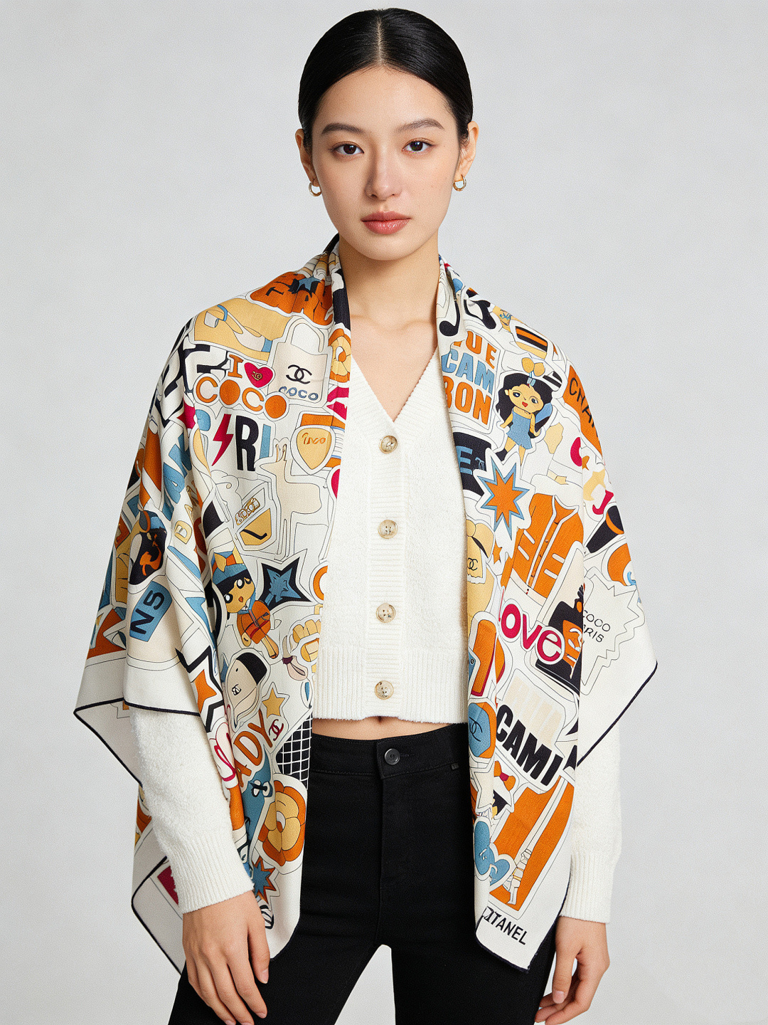 2025秋冬高级成衣系列～Chanel 【140双面同色丝绒披肩】此系列谱写一曲自由轻灵的赞歌本系列作品