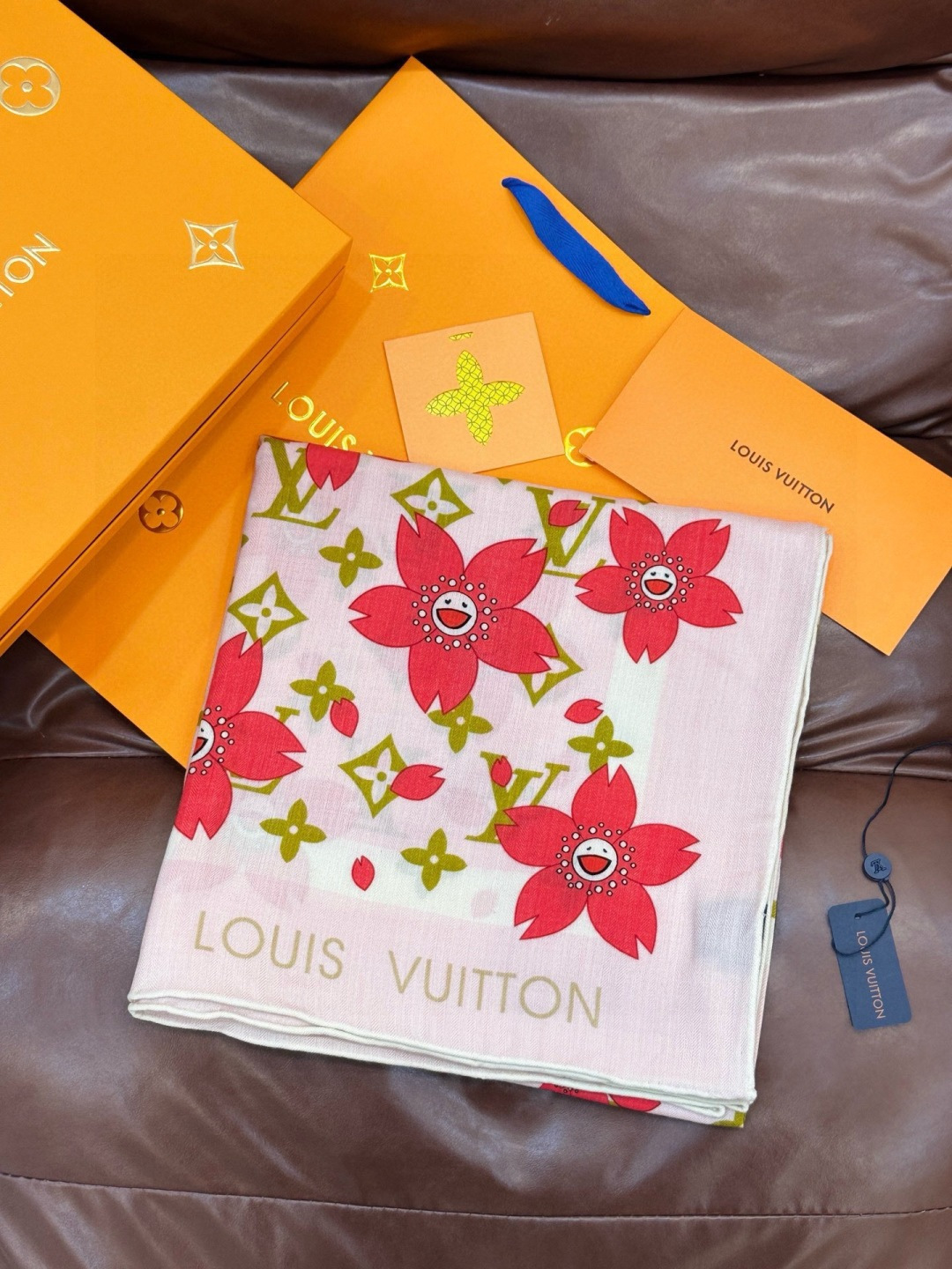 LV x TM MONOGRAM CHERRY BLOSSOM 【140顶级丝绒双面同色披肩】本款丝绒披