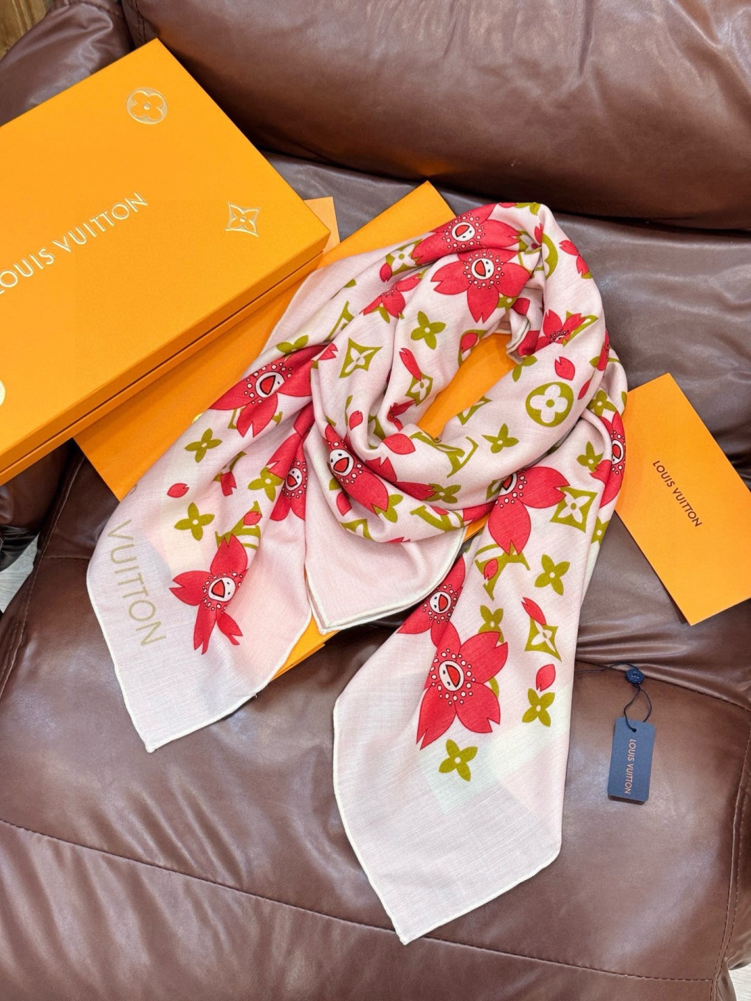 LV x TM MONOGRAM CHERRY BLOSSOM 【140顶级丝绒双面同色披肩】本款丝绒披