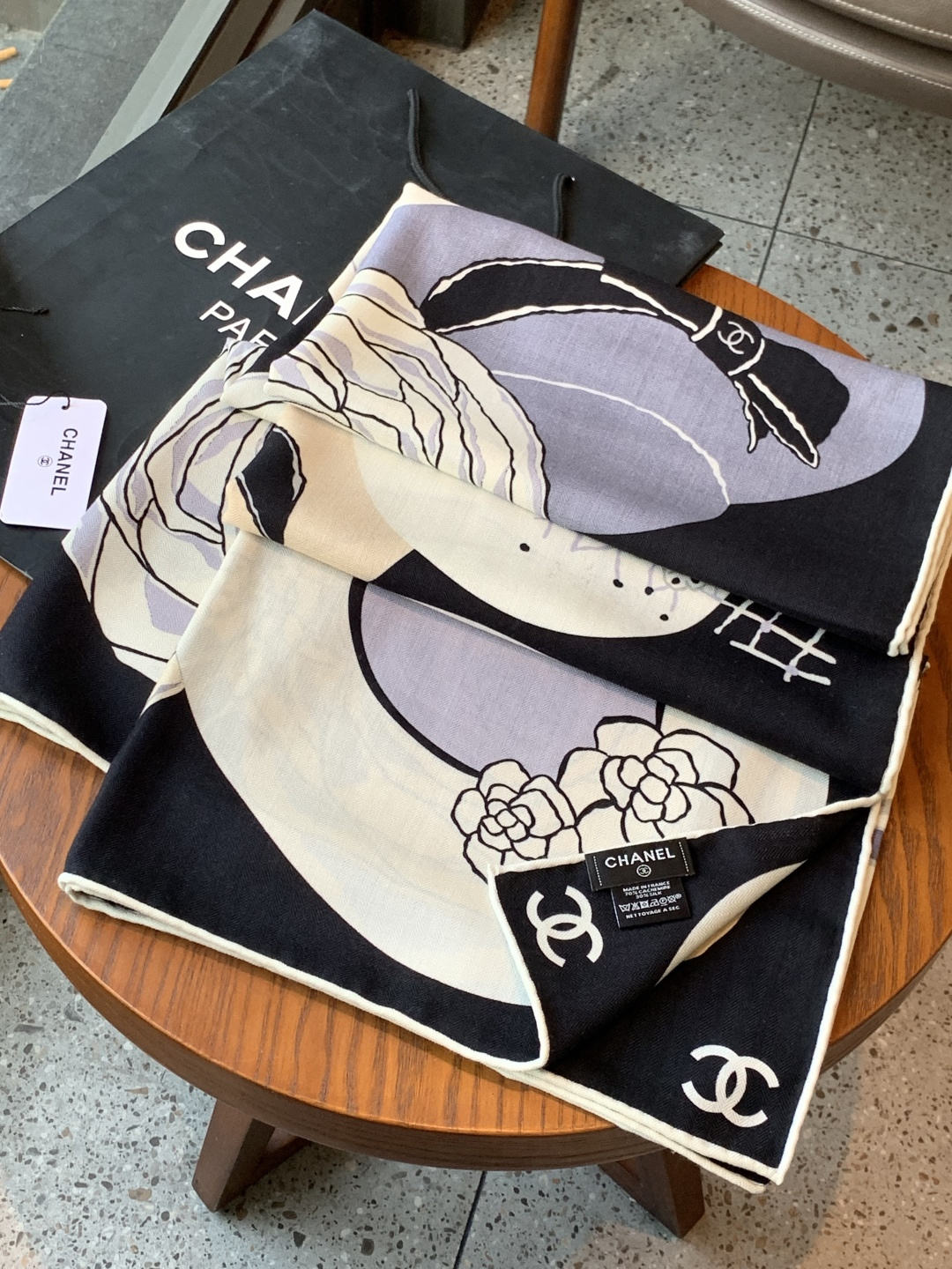 📦新款💖💖🏻🏻【山茶花印花140】140丝绒双面同色印花方巾‼️抢‼️VIP推荐 ‼️下手一定要快【高端