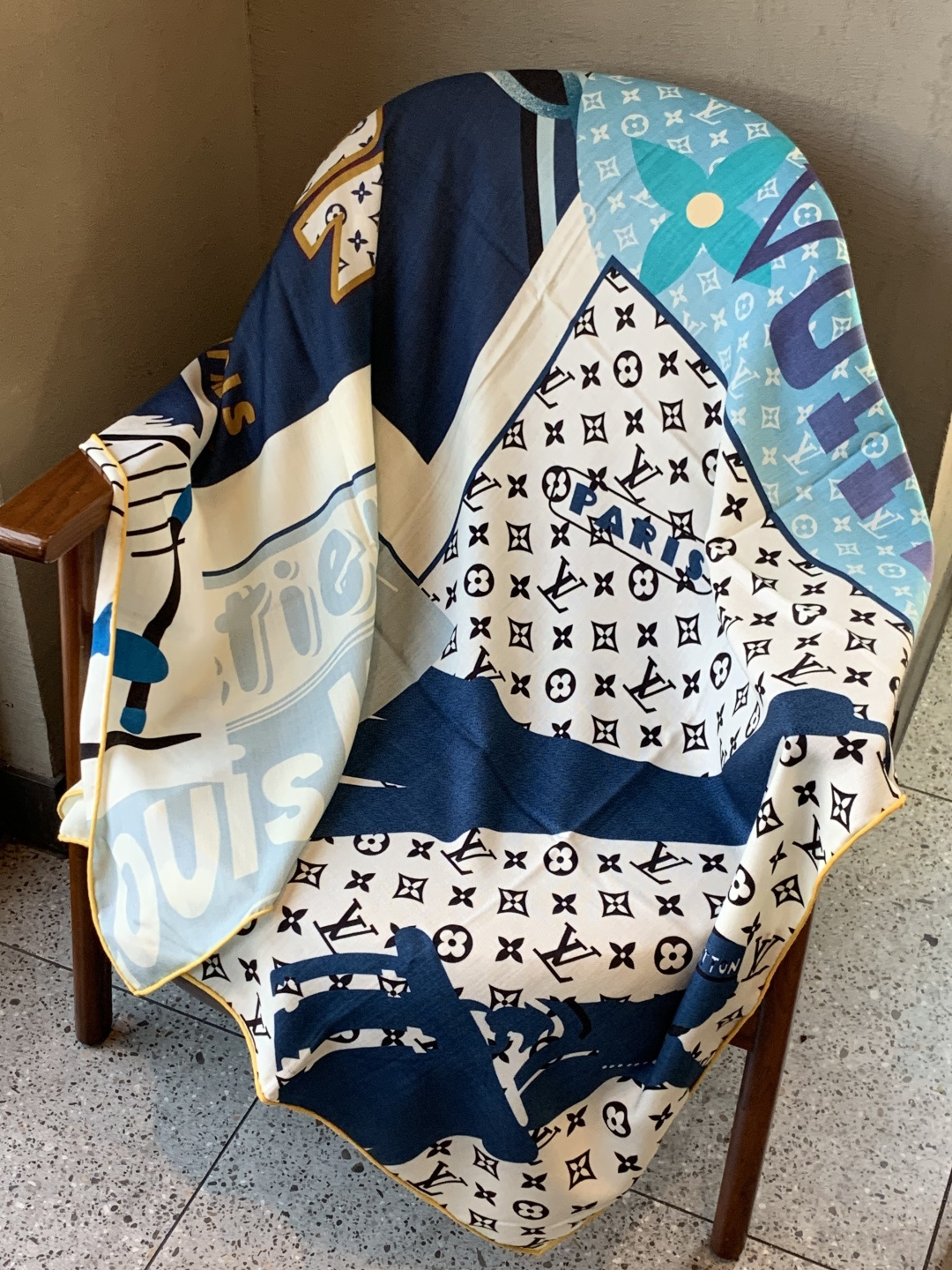 JARDIN DES PLANTES 140双面丝绒～【LV秋冬新品】Jardin Des Plante