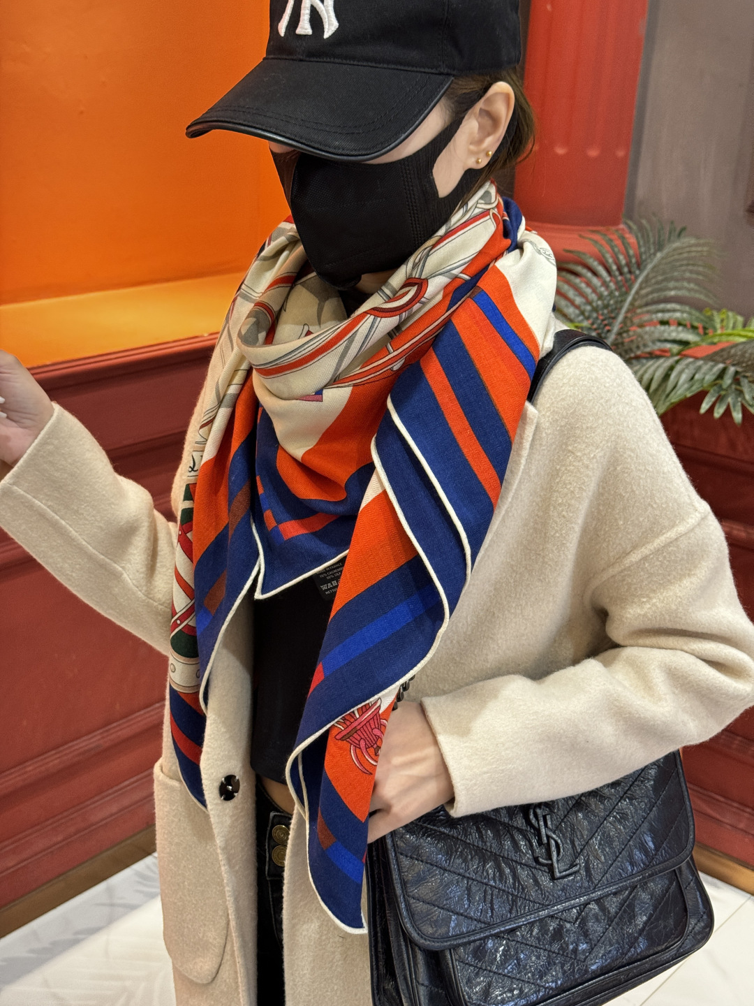 ❄️【双面同色】原单爱马仕140cm丝绒方巾💕 《平衡马车》，没有体验过野村大辅的豪华马车，就不算拥有丰