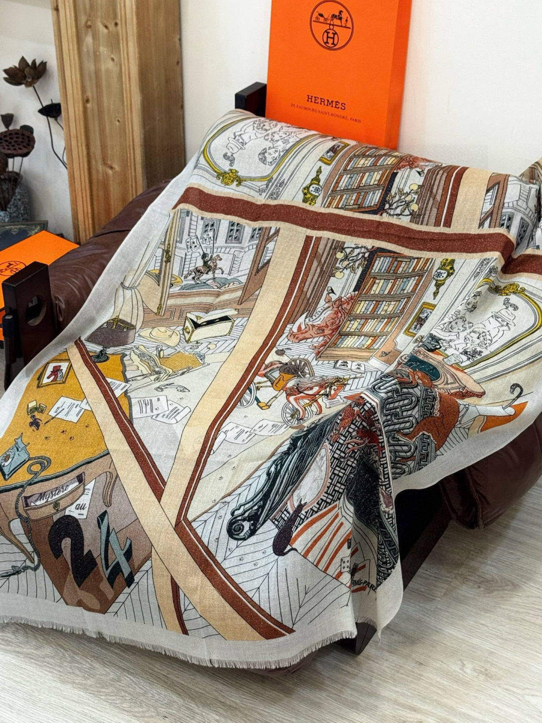 会发光发亮的围巾 爱马仕 专柜同步 买了都说好看羊绒印花‼️推荐💕顶级工艺超值‼️爱马仕专柜爆款🎁🎁羊绒