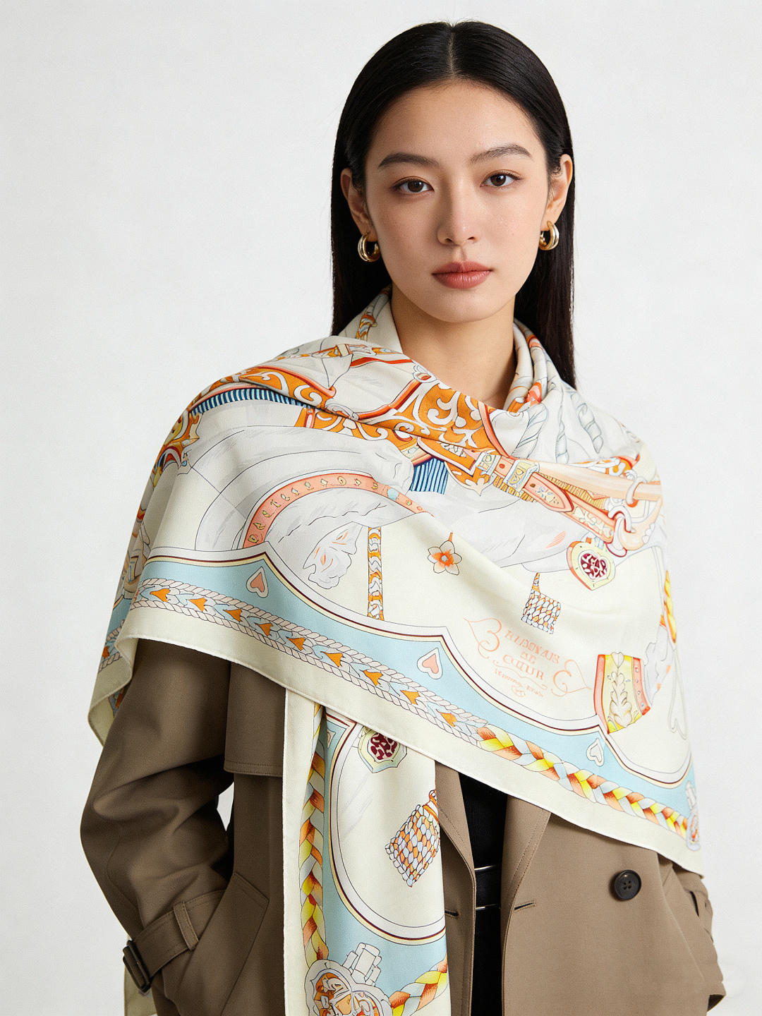 【双面同色】原单爱马仕140cm丝绒方巾💕 甜蜜的鞍具，装饰家芳登和佩西耶设计的一款餐盘增添骑士般的浪漫