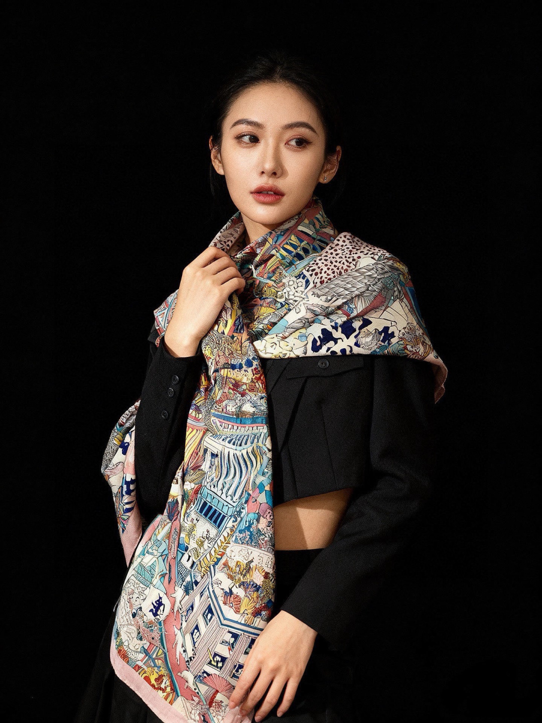 羊绒新款🆕👏👏买了都说好看‼️推荐💕爱马仕双面同色羊绒方巾【动物之城双面同色140】，顶级工艺超值‼️爱