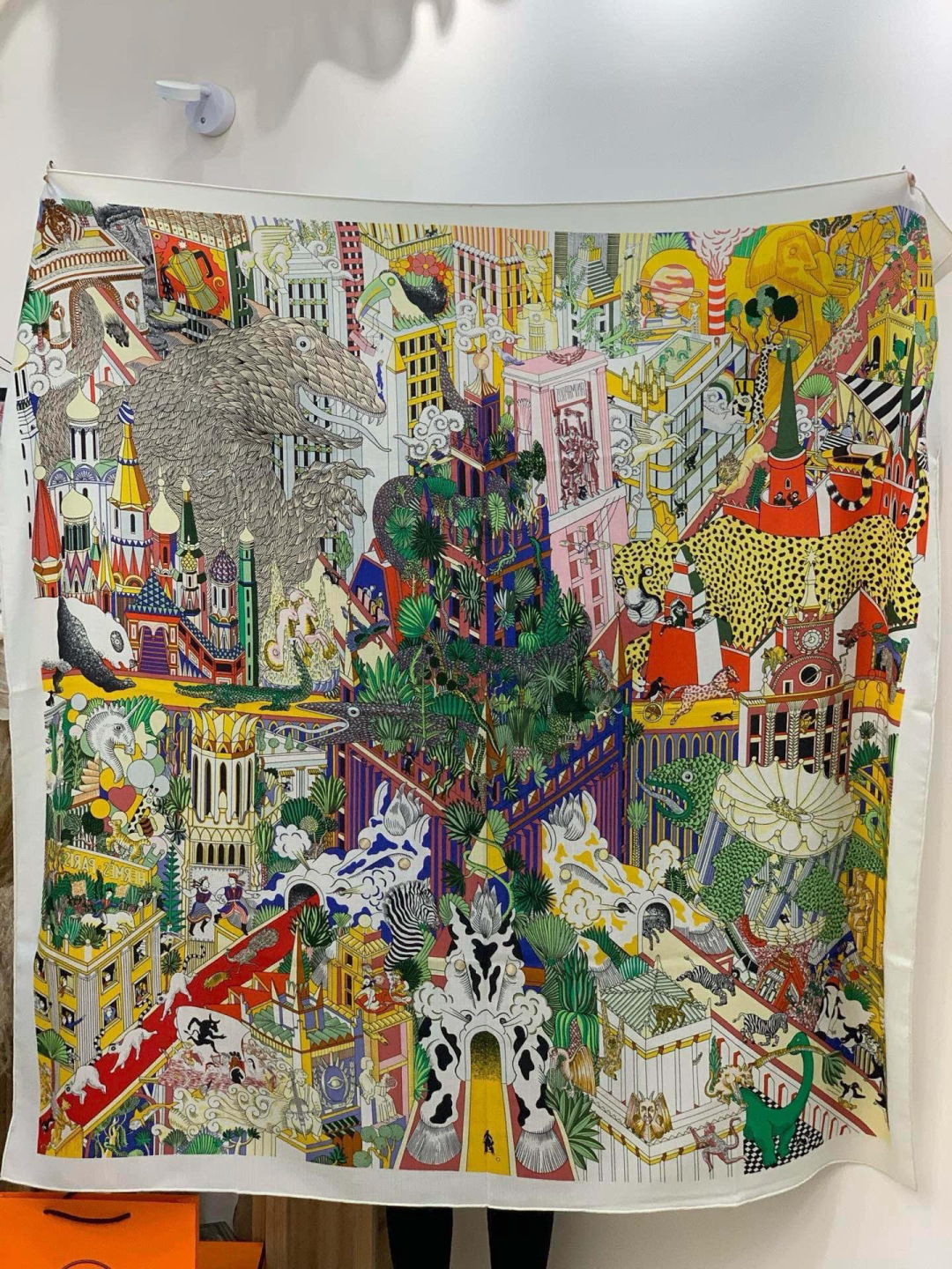 羊绒新款🆕👏👏买了都说好看‼️推荐💕爱马仕双面同色羊绒方巾【动物之城双面同色140】，顶级工艺超值‼️爱